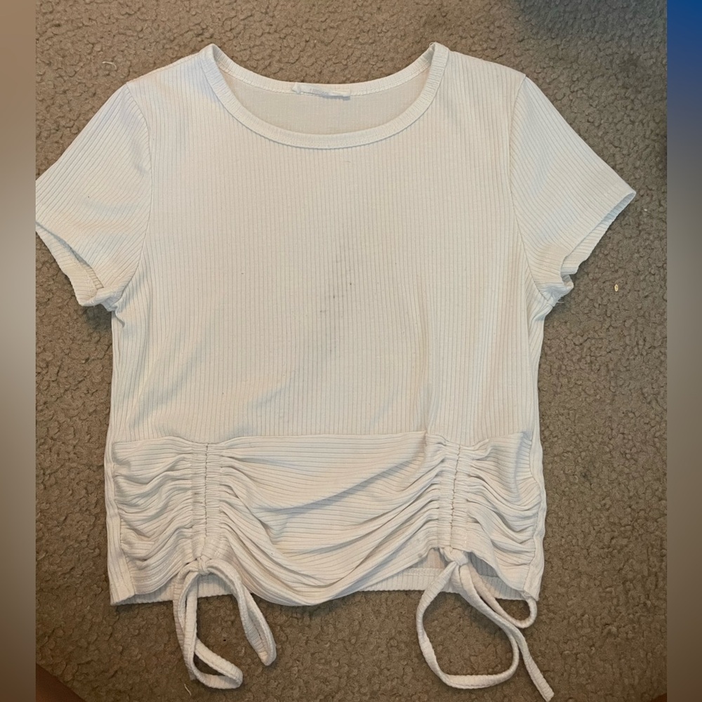 Timing White Ruched Short Sleeve Top